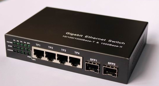 China High Speed 6 Port Optical Fiber Gigabit Ethernet Switch With 2 1000Mbps SFP Interfaces supplier